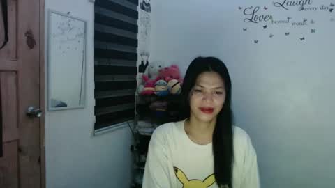 Snapshot of urpreciouspinayxxx chatting on 9, 2, 2025 hi im kim online show from 9, 2, 2025