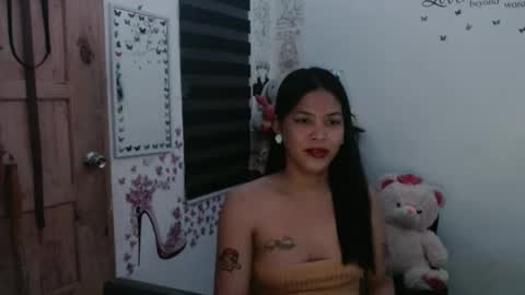Snapshot of urpreciouspinayxxx chatting on 16, 9, 2025 hi im kim online show from 16, 9, 2025