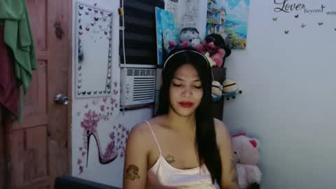 Snapshot of urpreciouspinayxxx chatting on 7, 10, 2025 hi im kim online show from 7, 10, 2025