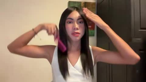 urpretty_mistake online show from 21, 6, 2026