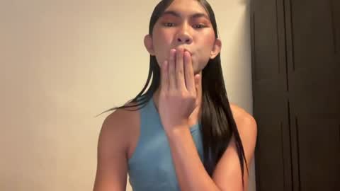 urpretty_mistake online show from 8, 7, 2026