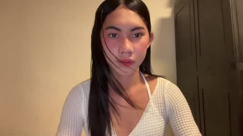 urpretty_mistake online show from 15, 7, 2026