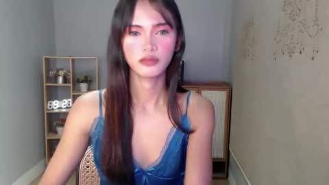 ursandra_xx online show from 9, 3, 2025