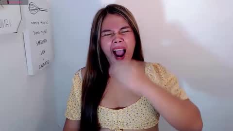 Snapshot of ursweet_ashley chatting on 21, 12, 2024 online show from 21, 12, 2024