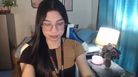 Snapshot of urwetasianprincessxx chatting on 24, 2, 2025 Ashley Kate Mateo Gray online show from 24, 2, 2025