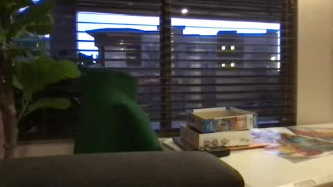 Urwivesaffair online show from 19, 12, 2025