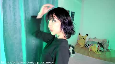    online show from 23, 1, 2025