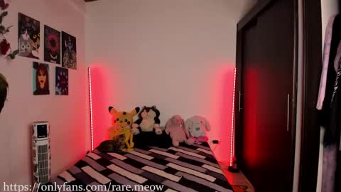    online show from 7, 2, 2025