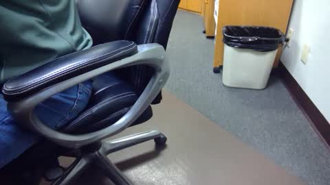 useemie online show from 17, 12, 2024