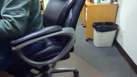 useemie online show from 31, 12, 2024