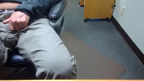 useemie online show from 10, 3, 2025