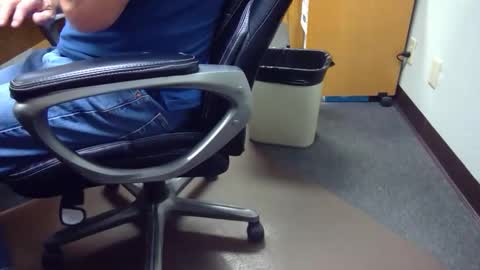 useemie online show from 21, 10, 2025