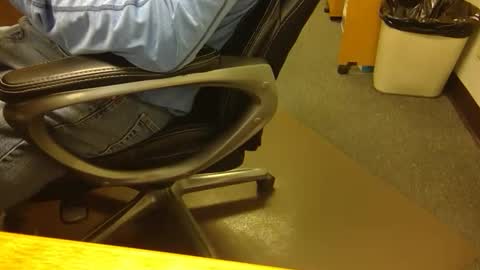 useemie online show from 8, 4, 2026