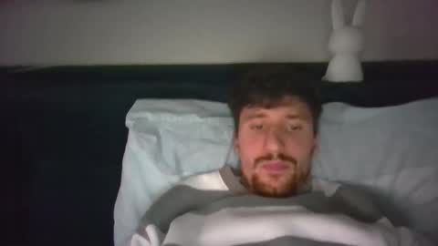 Snapshot of user17u chatting on 14, 10, 2025 user17u online show from 14, 10, 2025