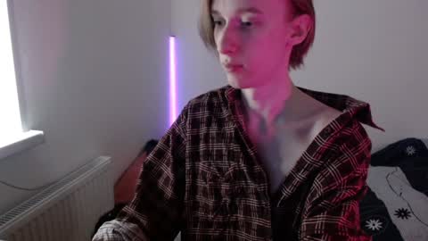 Excuse me online show from 2, 2, 2025