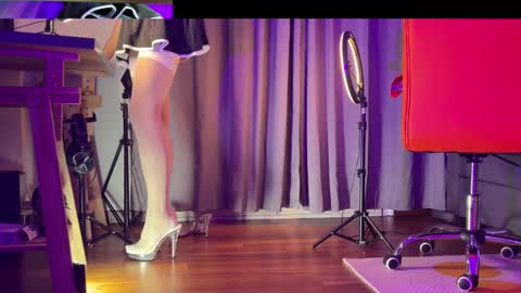 Snapshot of utopia2024 chatting on 1, 11, 2025 sdickyinout online show from 1, 11, 2025