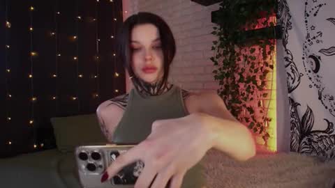 Eva online show from 15, 12, 2024