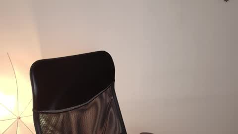 Snapshot of uyukie chatting on 1, 10, 2025 UYUKIE online show from 1, 10, 2025