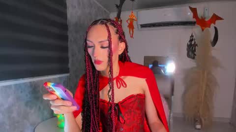        online show from 31, 10, 2025