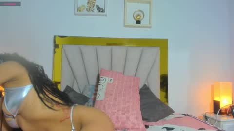 Snapshot of vahiolet_fuentes chatting on 7, 12, 2024 vahioleth online show from 7, 12, 2024