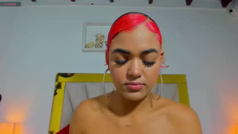 Snapshot of vahiolet_fuentes chatting on 19, 12, 2024 vahioleth online show from 19, 12, 2024