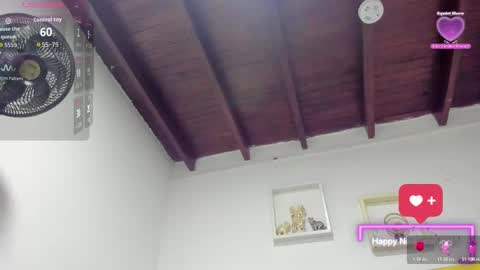 Snapshot of vahiolet_fuentes chatting on 5, 10, 2025 vahioleth online show from 5, 10, 2025