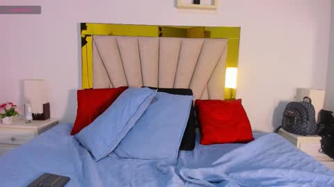 Snapshot of vahiolet_fuentes chatting on 12, 11, 2025 vahioleth online show from 12, 11, 2025