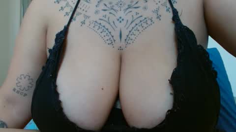 Vah Oliver online show from 7, 2, 2026