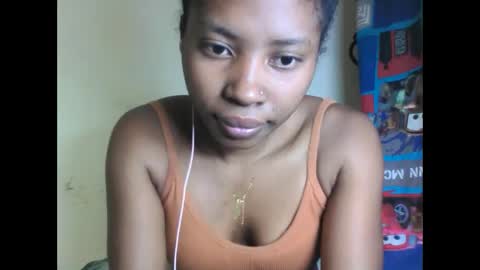 vailla02 online show from 4, 10, 2025