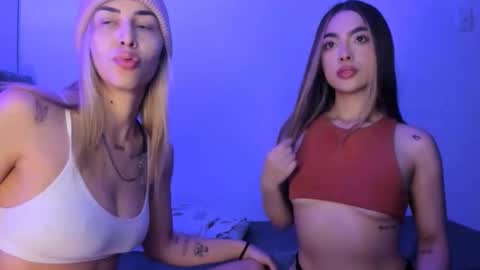 Snapshot of vaiolett_69 chatting on 6, 5, 2026 vaiolett_69 online show from 6, 5, 2026