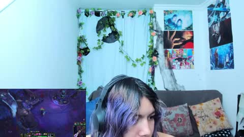 Vaiolet1314 online show from 3, 4, 2026