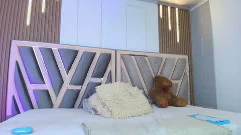 valeamaya online show from 23, 6, 2026