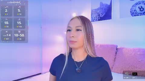 Snapshot of valen_ross_ chatting on 25, 7, 2026 valentina Rossi 3 online show from 25, 7, 2026