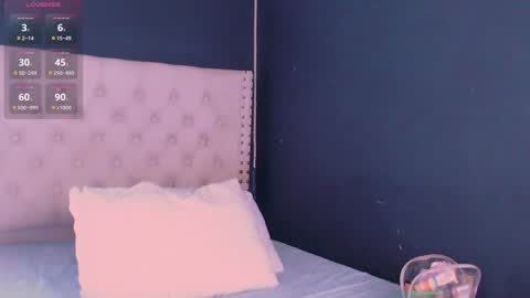 Snapshot of valen_thompson chatting on 11, 1, 2025 IG-valen mendoza99 twitter valenthompson99 online show from 11, 1, 2025