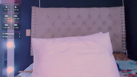 Snapshot of valen_thompson chatting on 7, 2, 2025 IG-valen mendoza99 twitter valenthompson99 online show from 7, 2, 2025