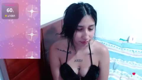 Snapshot of valen_tina33 chatting on 6, 6, 2026 Valentina online show from 6, 6, 2026