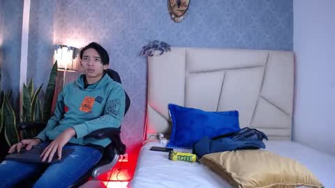Snapshot of valenorlerot chatting on 14, 10, 2025 Valenor online show from 14, 10, 2025