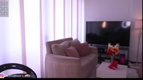 Valen online show from 6, 1, 2025