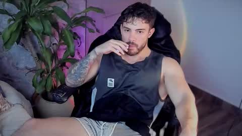 Snapshot of valenthinoking chatting on 19, 9, 2025 valenthinoking online show from 19, 9, 2025