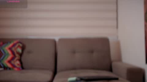 Snapshot of valenthinoking chatting on 13, 10, 2025 valenthinoking online show from 13, 10, 2025