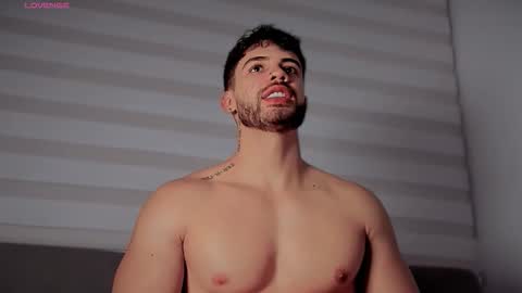 Snapshot of valenthinoking chatting on 18, 11, 2025 valenthinoking online show from 18, 11, 2025