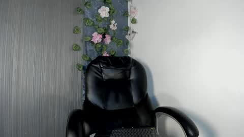 Valentina  Dolls online show from 15, 4, 2026