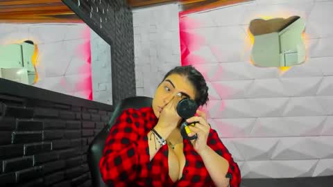 Snapshot of valentina_coba11 chatting on 28, 12, 2024 Valentina online show from 28, 12, 2024