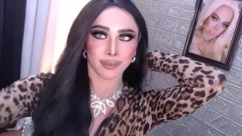 Amanda online show from 11, 11, 2025