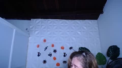 Snapshot of valentina_mature chatting on 1, 10, 2025 Valentina online show from 1, 10, 2025