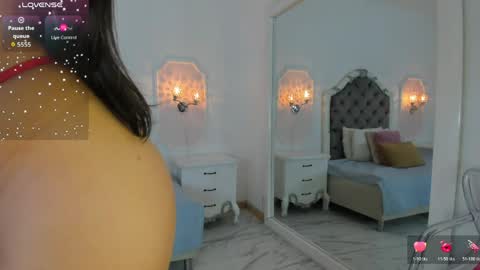 Snapshot of valentina_ross_ chatting on 6, 5, 2026 Valentina online show from 6, 5, 2026