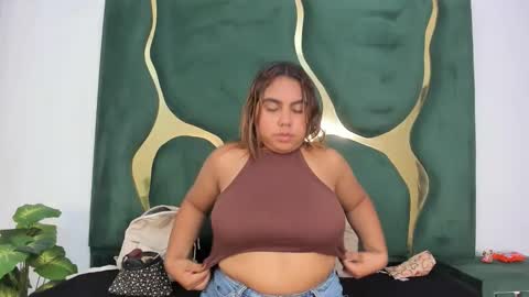 valentinaasm online show from 25, 4, 2026