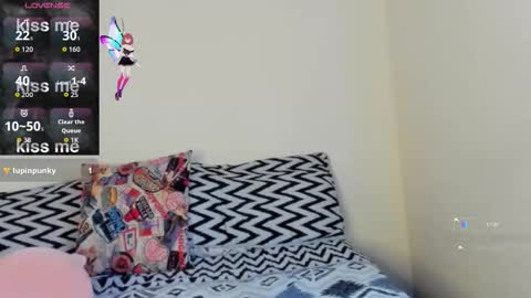 valentinamarti online show from 10, 11, 2025