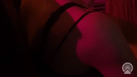 valentinasmilets online show from 8, 8, 2026