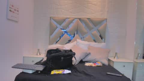 Snapshot of valentinasu_ chatting on 10, 6, 2026 VALENTINA online show from 10, 6, 2026